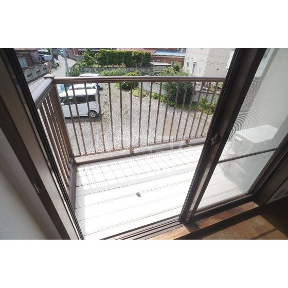 18/24 バルコニー