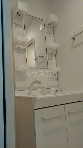 13/30 洗面