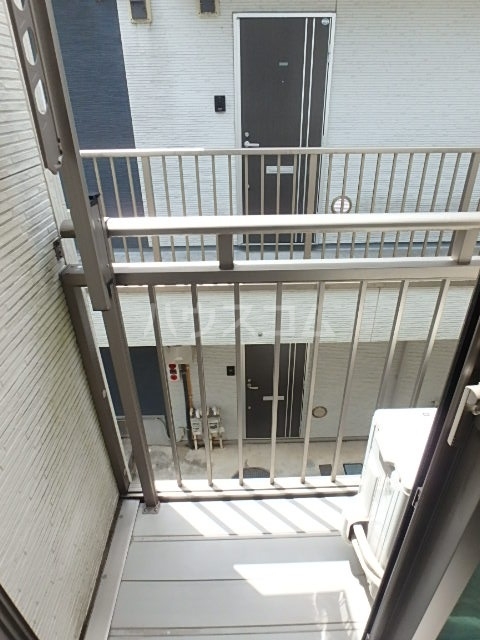 13/25 バルコニー