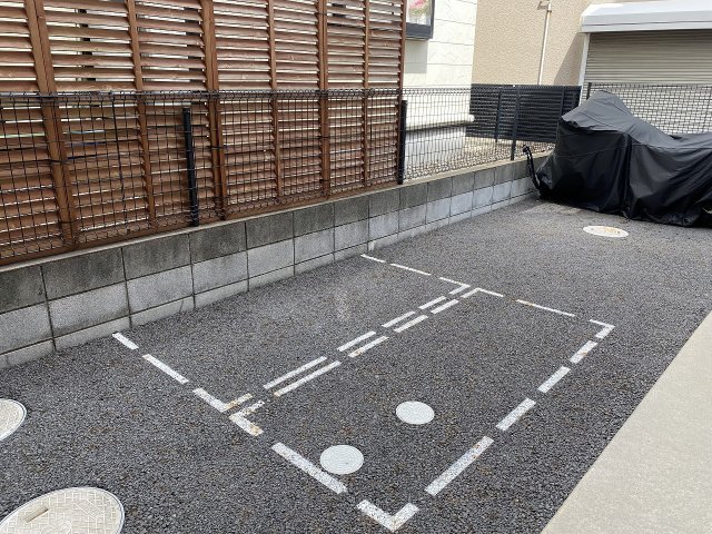3/5 駐車場