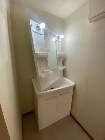 14/30 洗面
