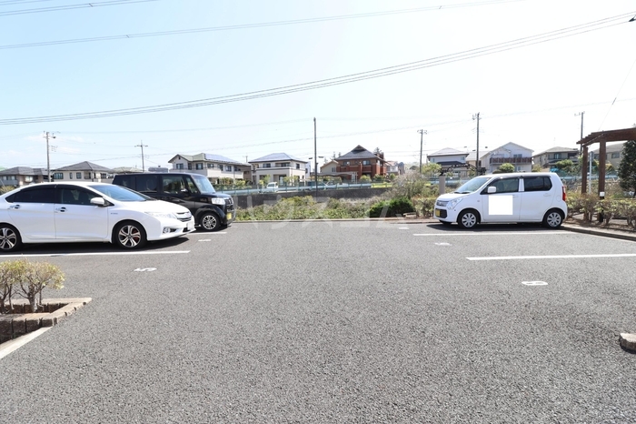 14/16 駐車場