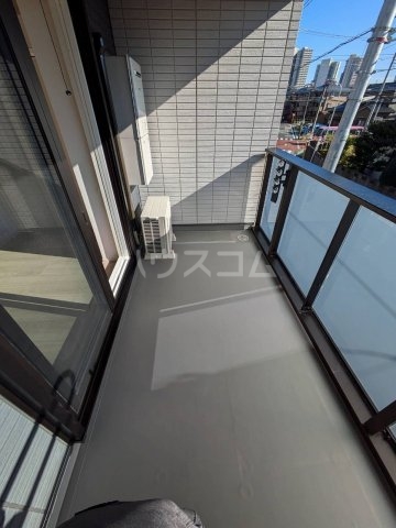 21/30 バルコニー