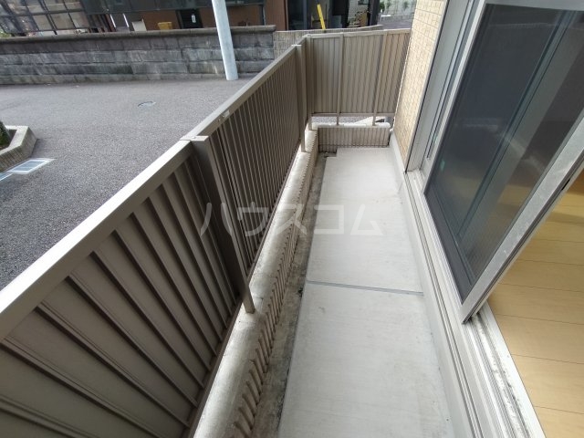 13/27 バルコニー