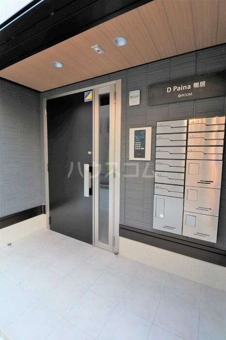 15/15 エントランス