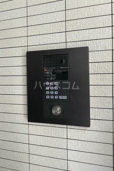 15/24 エントランス