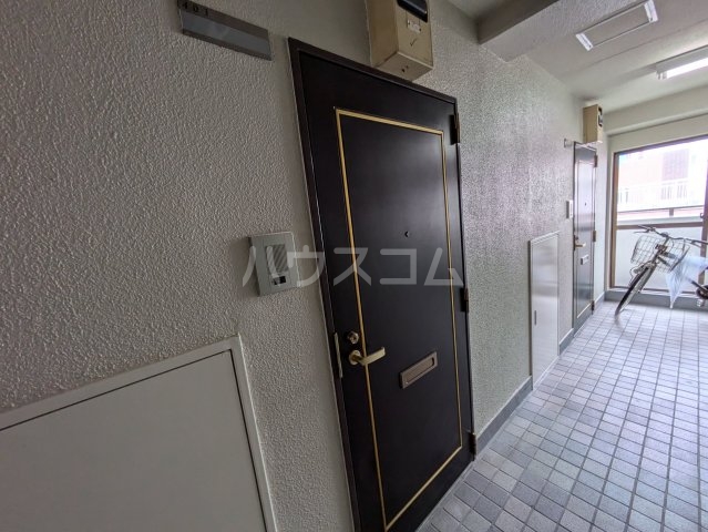 4/9 玄関