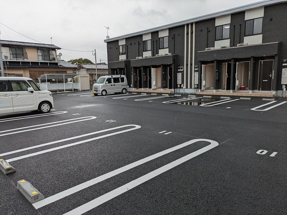 2/4 駐車場