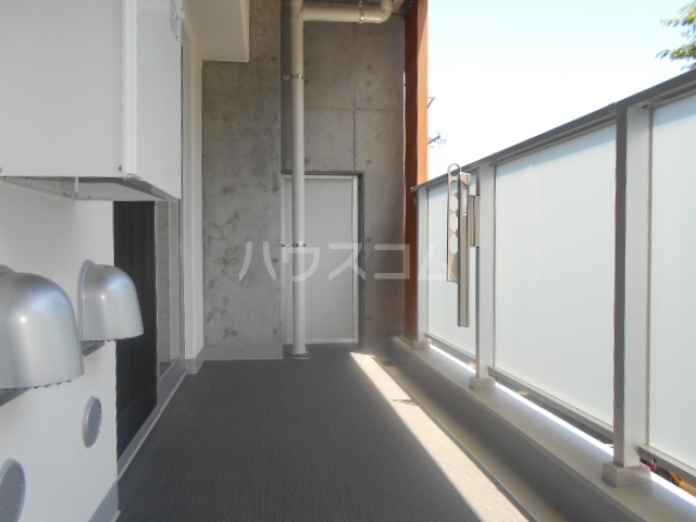 19/30 バルコニー