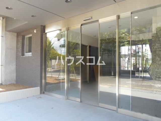 29/30 エントランス