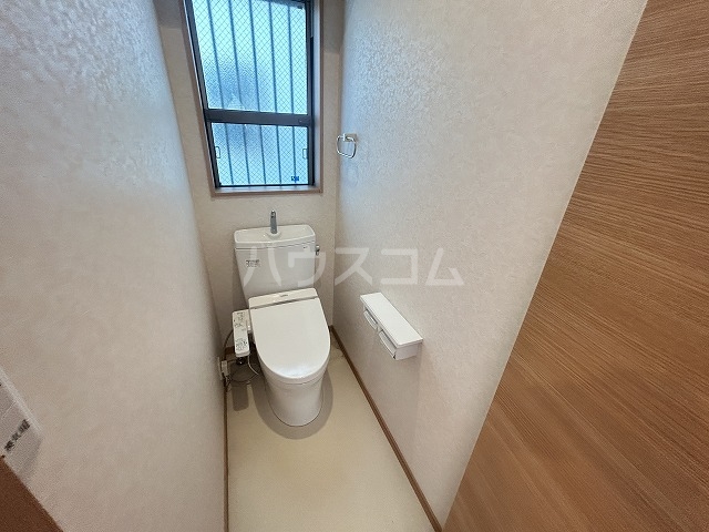 20/30 トイレ