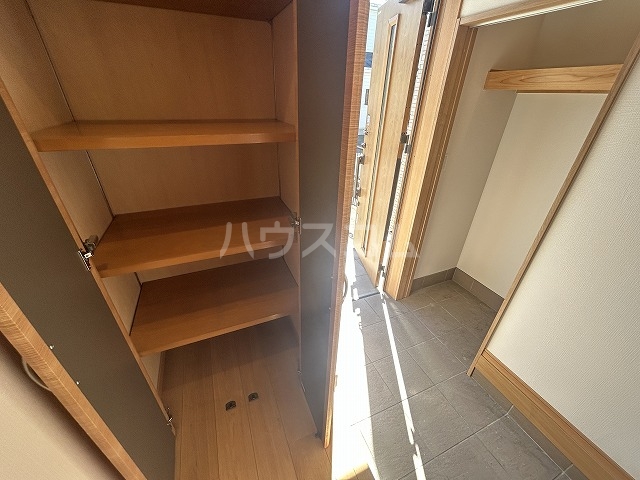 15/30 玄関