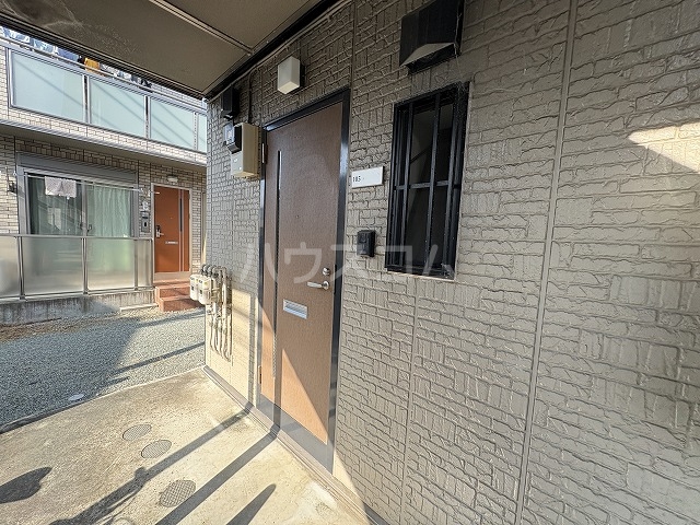 2/30 外観