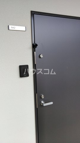 17/30 玄関