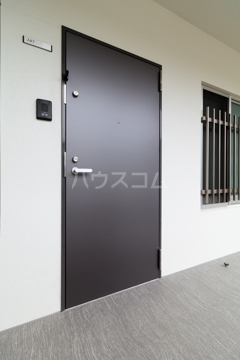 13/30 玄関