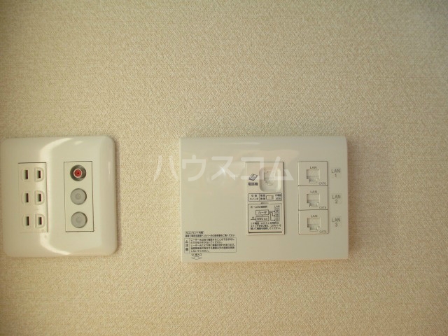 13/18 設備