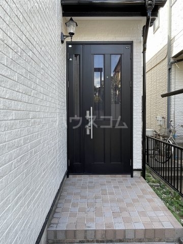 28/30 エントランス