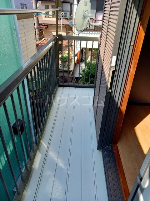 14/23 バルコニー