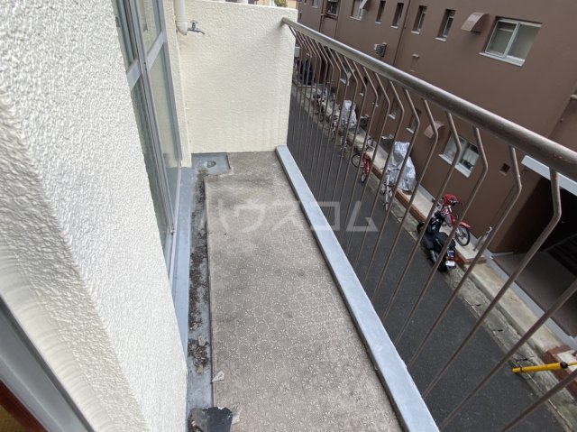 18/30 バルコニー