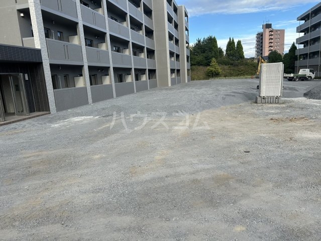 3/10 駐車場