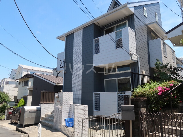 21/29 エントランス