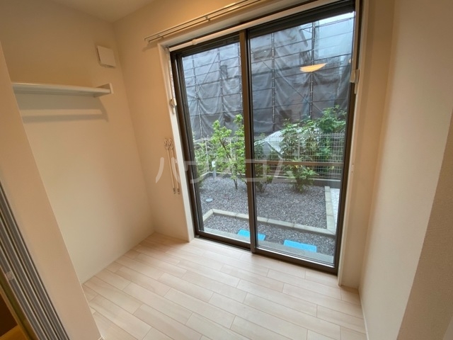 19/30 バルコニー