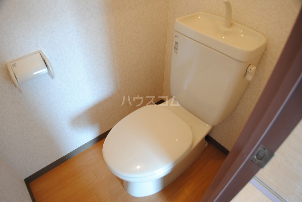 13/28 トイレ