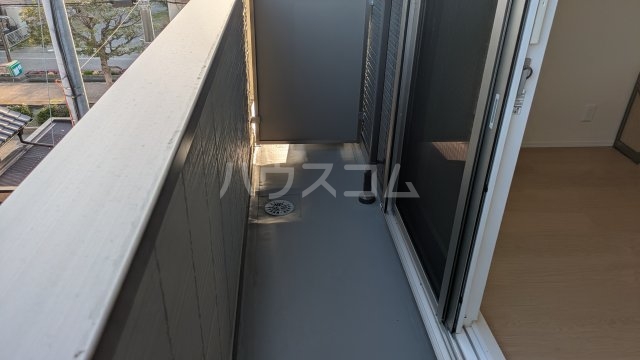 15/30 バルコニー