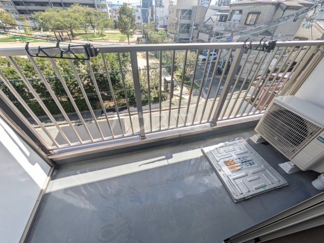 22/30 バルコニー