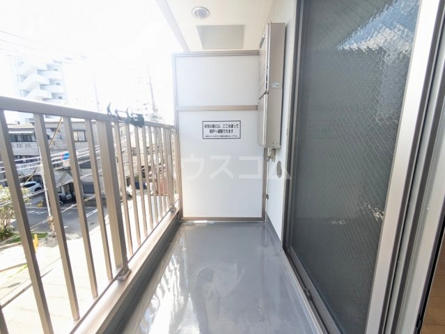 19/30 バルコニー