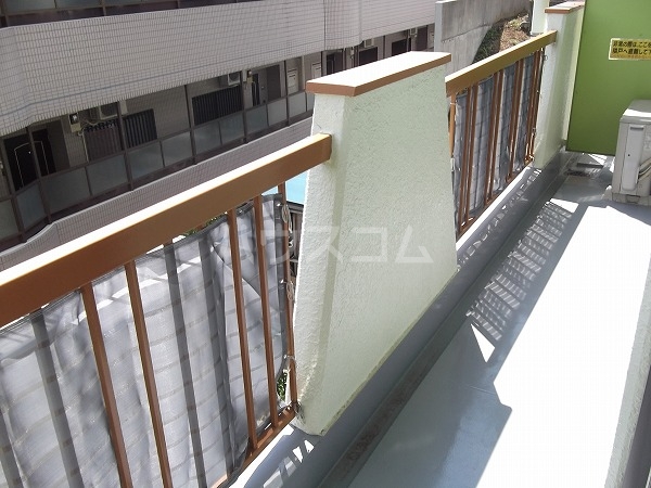 13/26 バルコニー