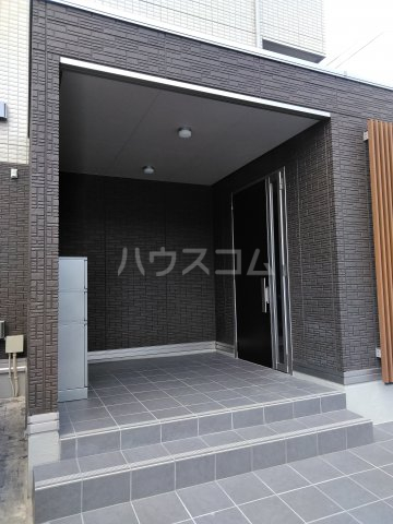 29/30 エントランス