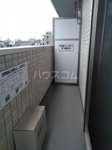 21/30 バルコニー