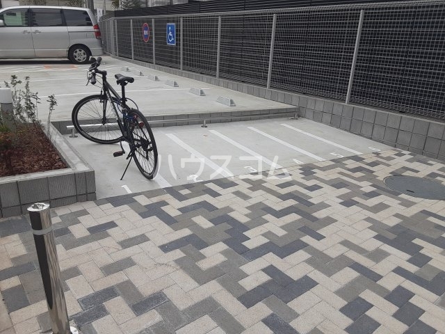 15/20 駐車場