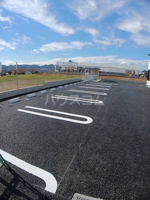 16/28 駐車場