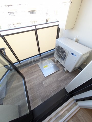 17/25 バルコニー