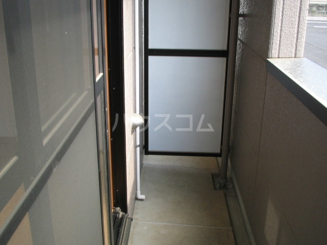 21/26 バルコニー