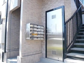 2/10 エントランス