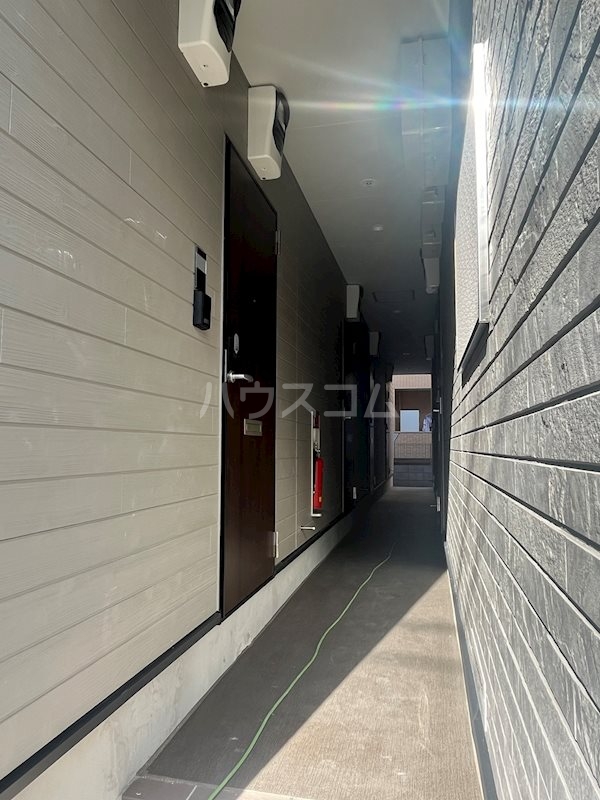 14/17 エントランス