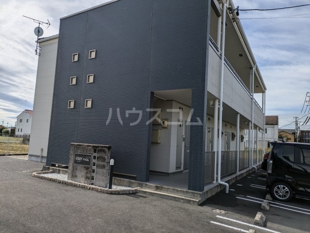 2/5 エントランス