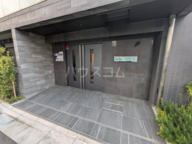 25/29 エントランス