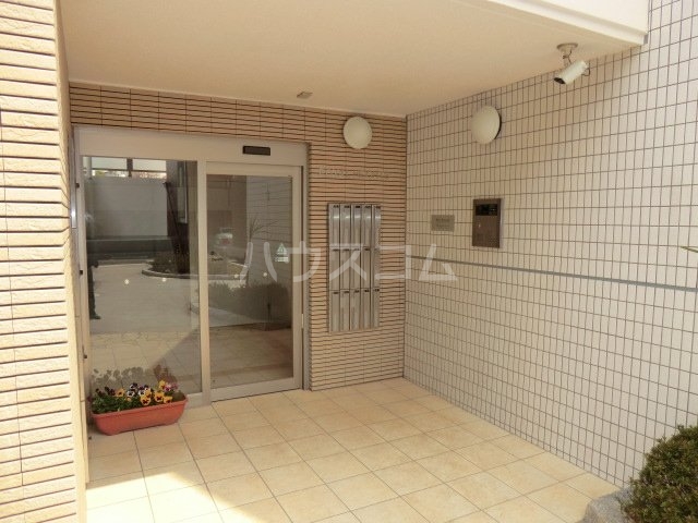 21/24 エントランス