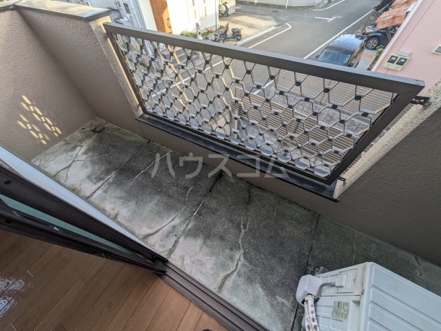 19/30 バルコニー