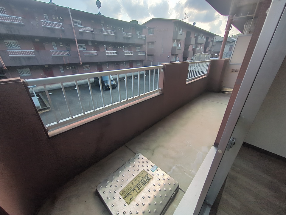 15/28 バルコニー