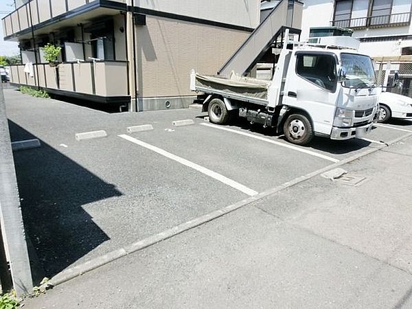 21/30 駐車場