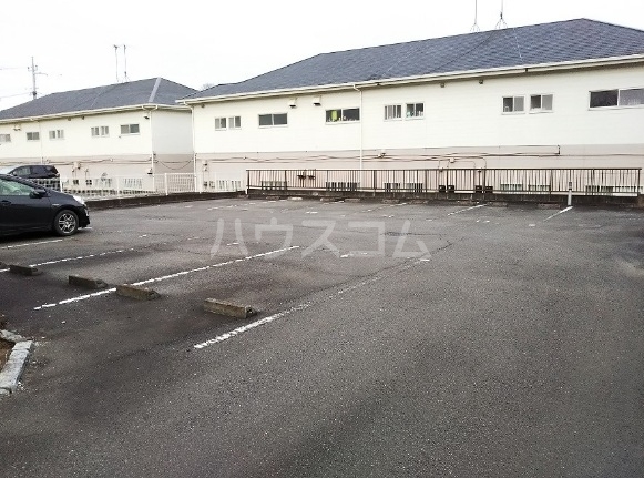 2/2 駐車場