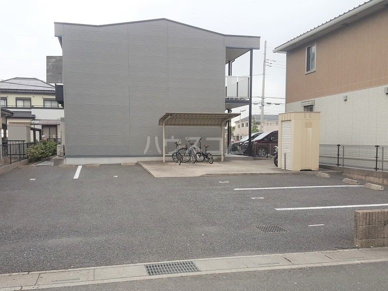 2/10 駐車場