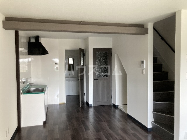 20/26 エントランス