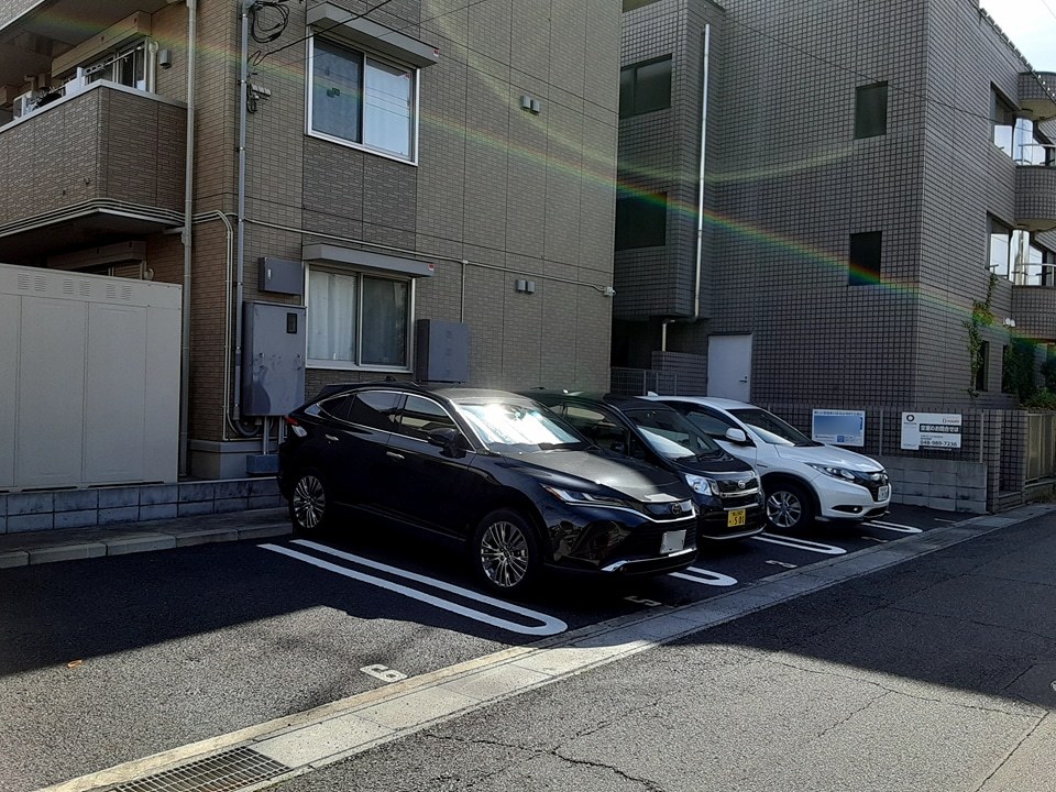 26/30 駐車場