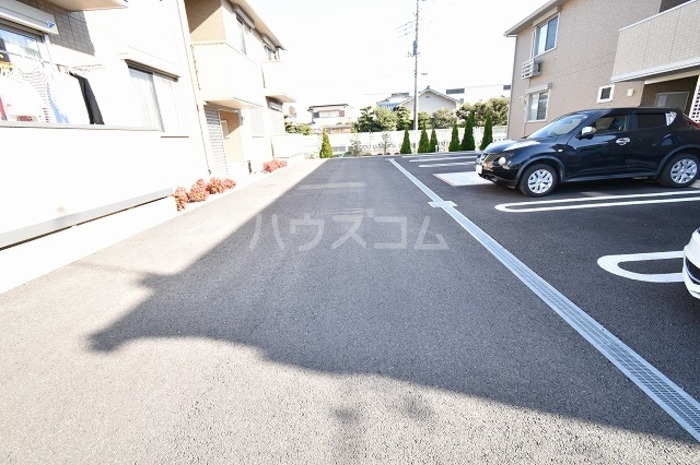 26/30 駐車場